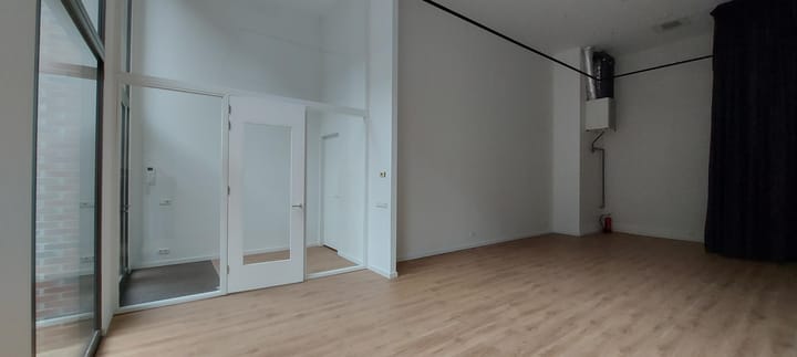 Foto 5 van Anna van Burenstraat 4