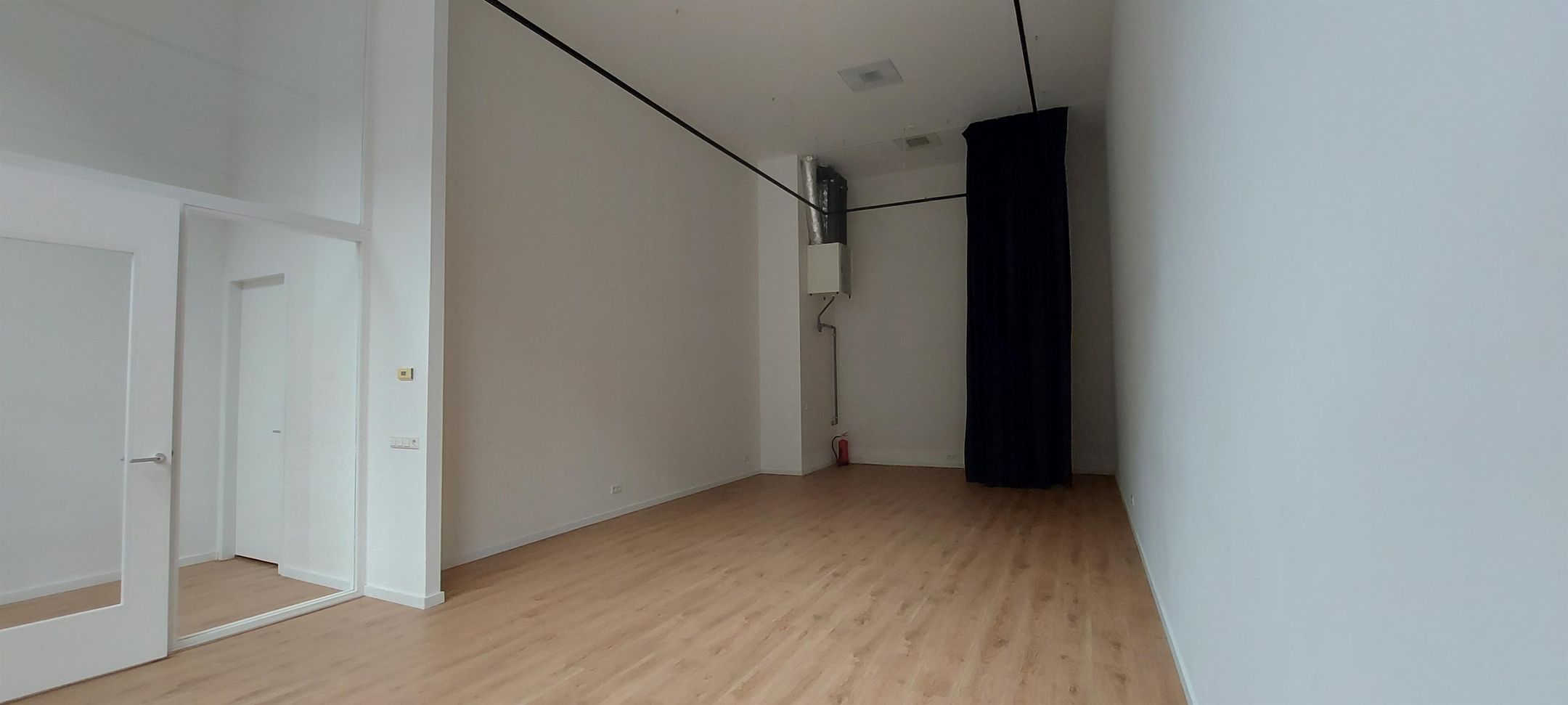 Foto 6 van Anna van Burenstraat 4