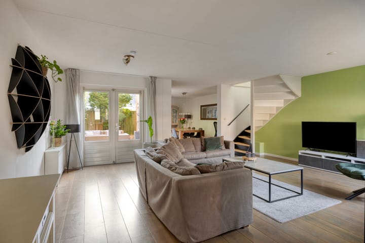 Foto 4 van Jacob Roggeveenstraat 27