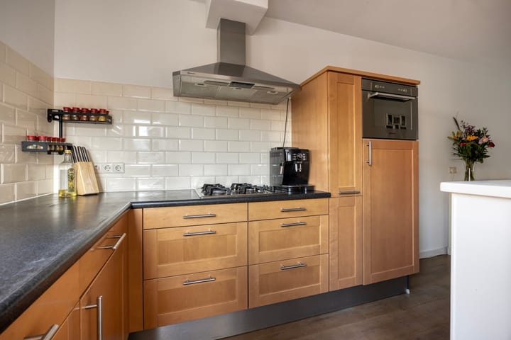 Foto 9 van Jacob Roggeveenstraat 27