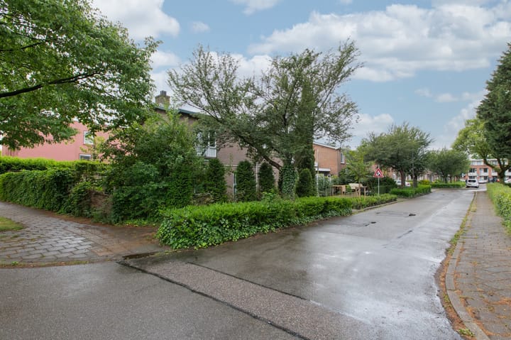 Foto 5 van Boterbloemstraat 1