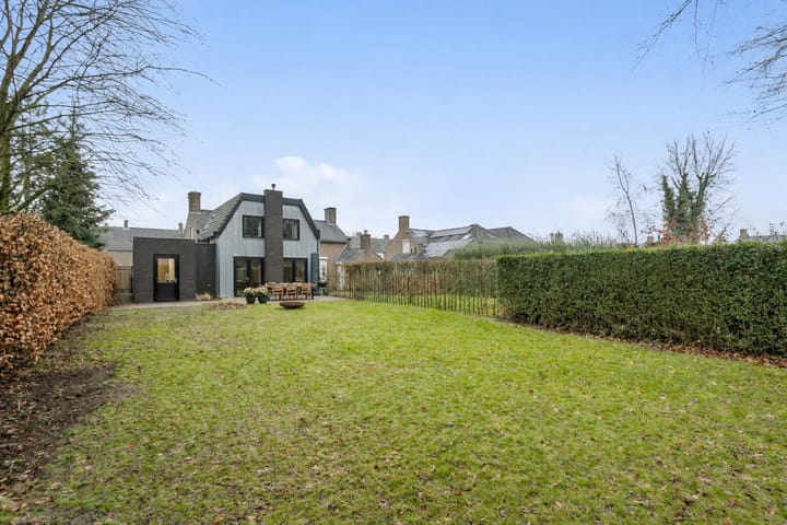 Photo 36 of Gommersstraat 55