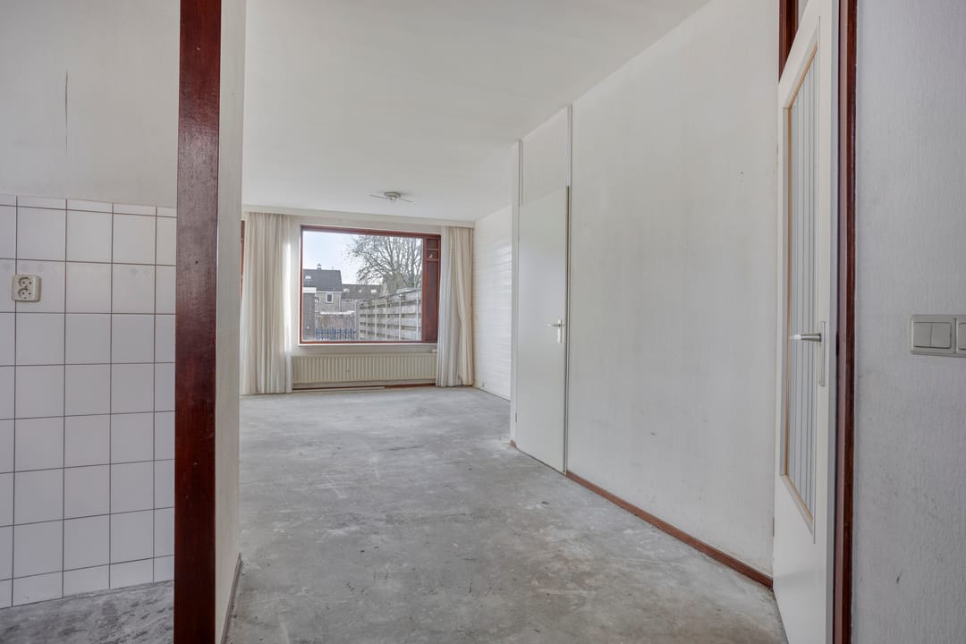 Foto 11 van Pierre Monteuxstraat 58