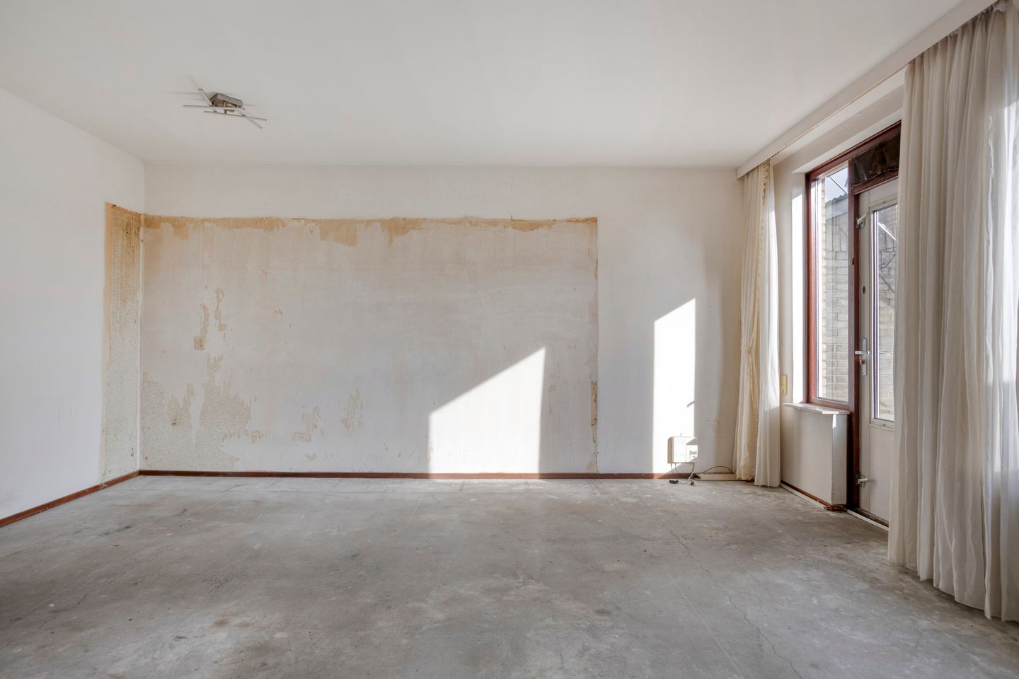 Foto 14 van Pierre Monteuxstraat 58