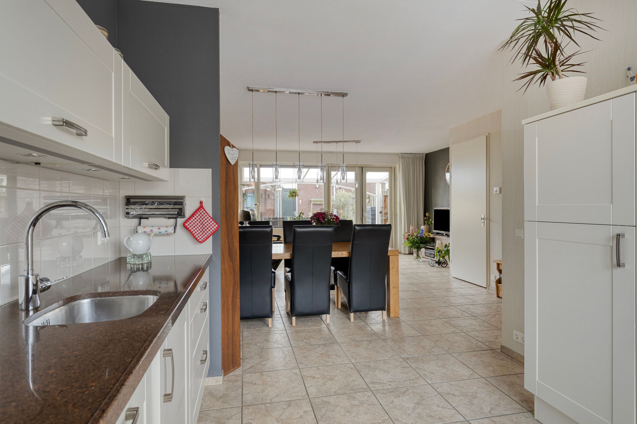 Photo 21 of Prinses Amaliastraat 63