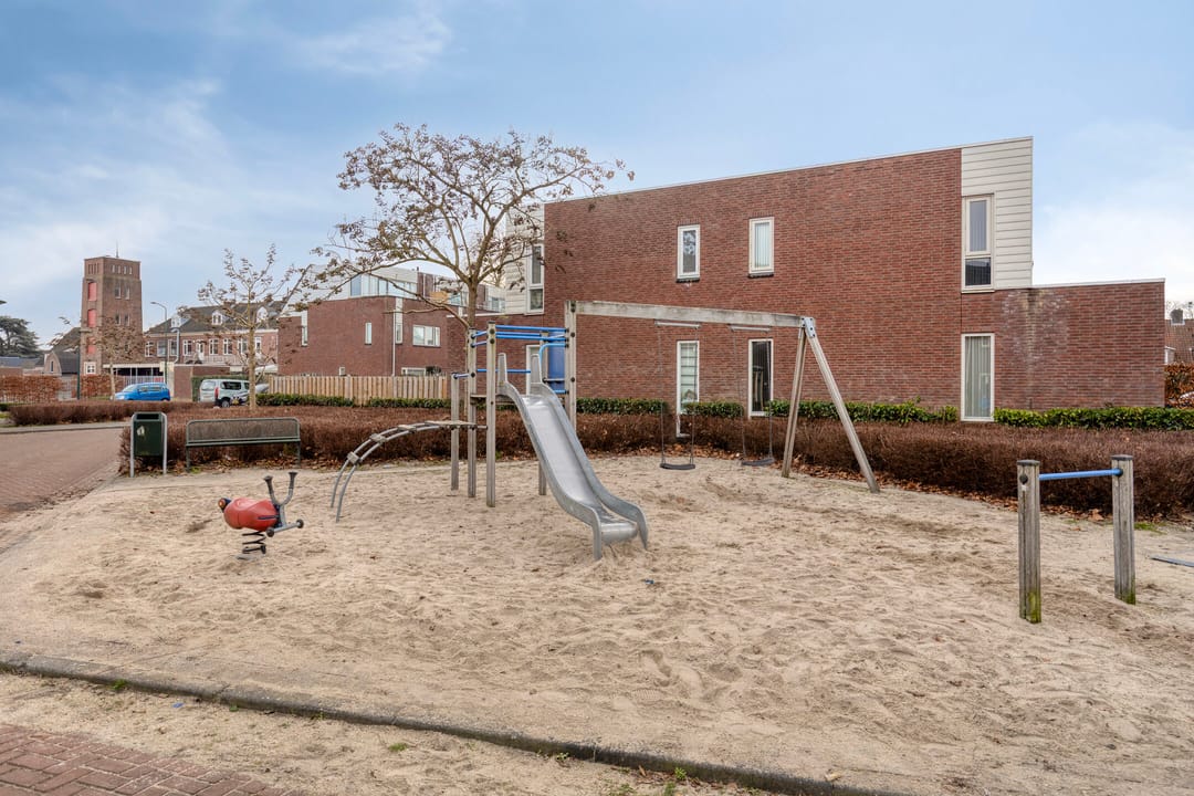 Photo 47 of Prinses Amaliastraat 63