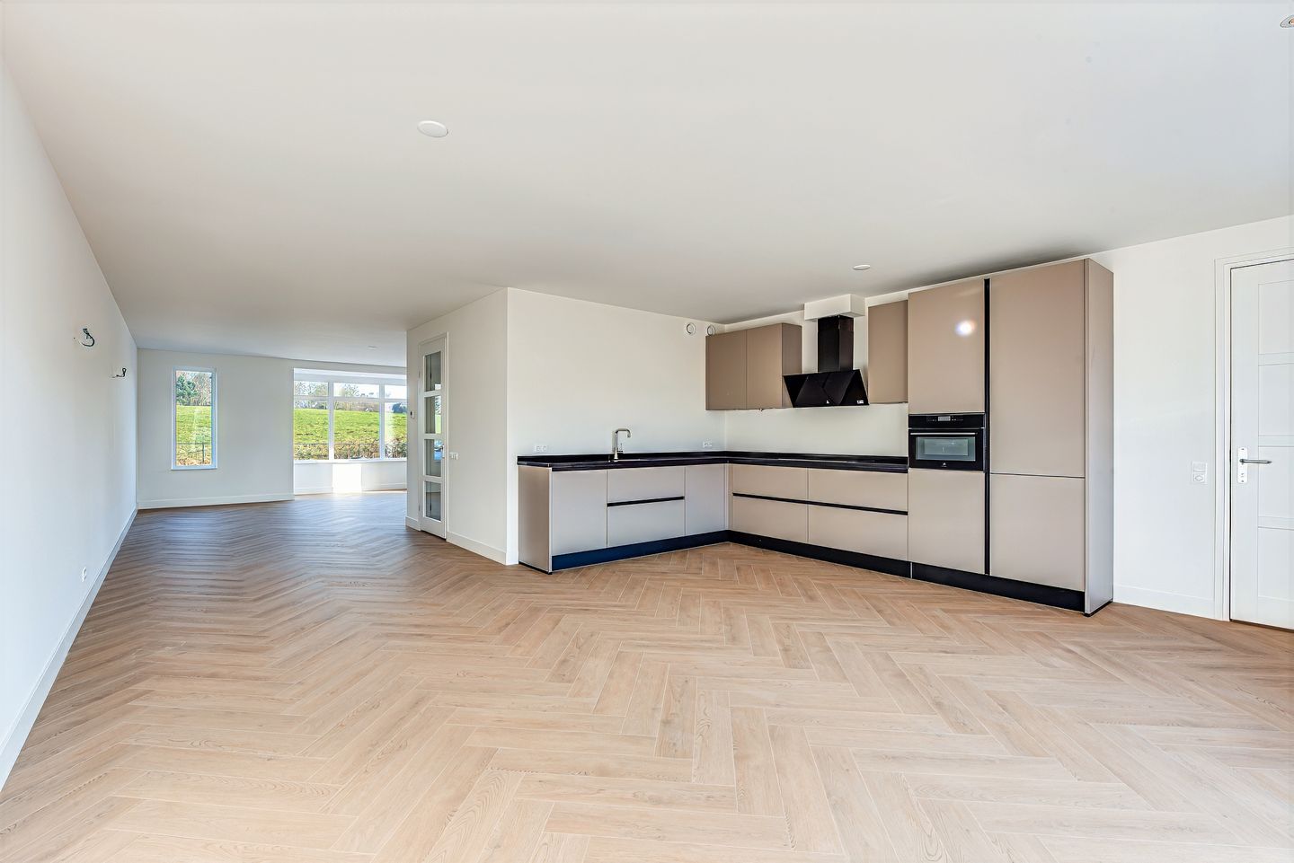 Foto 10 van Chalonhof 134