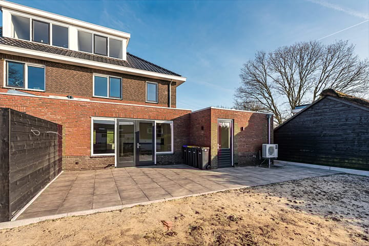 Foto 13 van Chalonhof 134