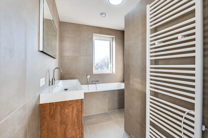 Foto 25 van Chalonhof 134