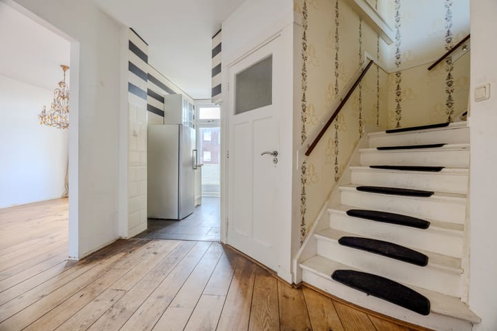 Photo 7 of Nieuwediepstraat 101