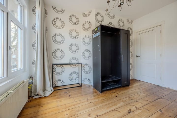 Photo 19 of Nieuwediepstraat 101