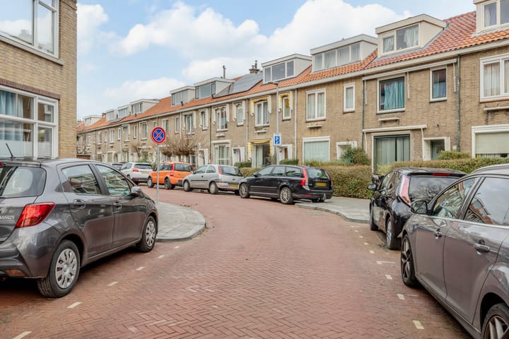 Photo 34 of Nieuwediepstraat 101