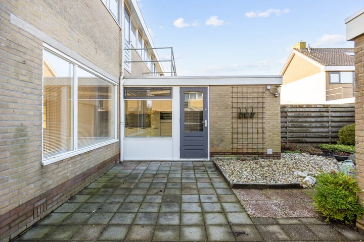 Photo 28 of A van Voorthuijsenweg 33