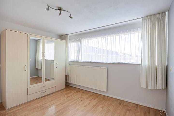 Photo 37 of A van Voorthuijsenweg 33