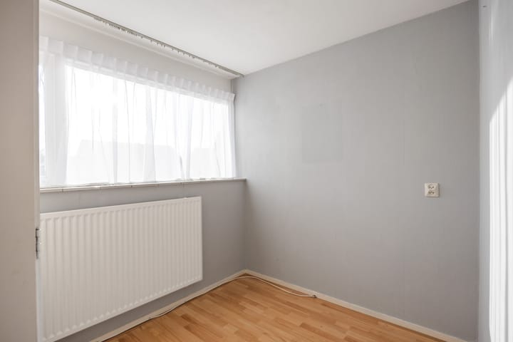 Photo 44 of A van Voorthuijsenweg 33