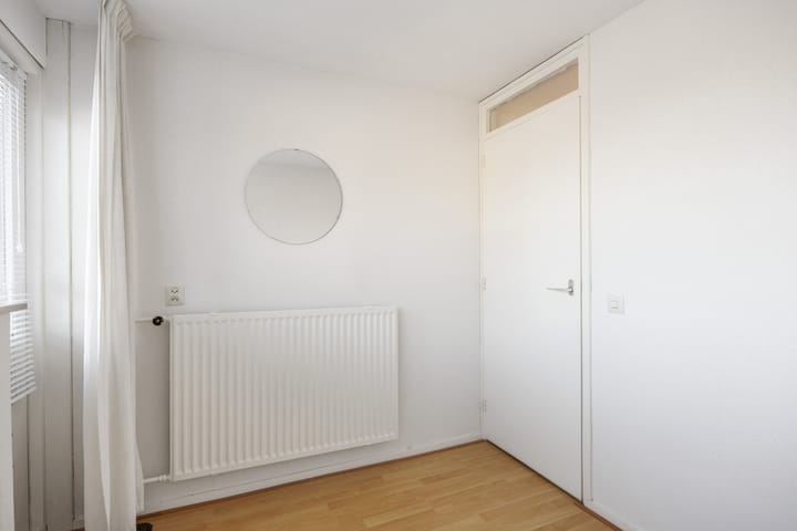 Photo 46 of A van Voorthuijsenweg 33