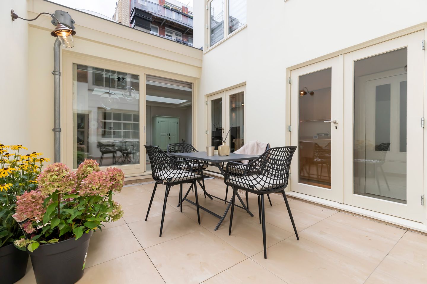 Foto 4 van Achtergracht 13-A