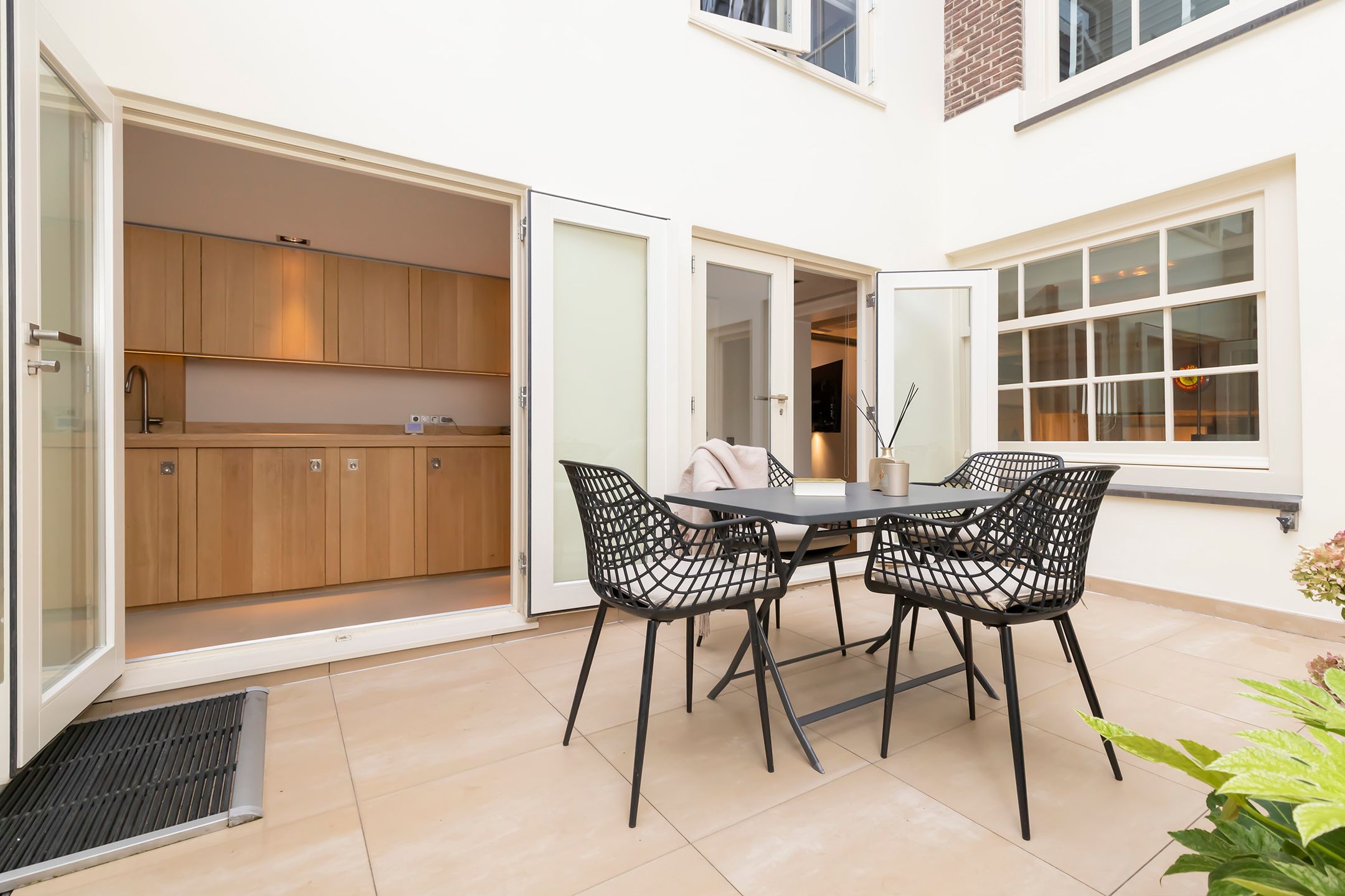 Foto 6 van Achtergracht 13-A