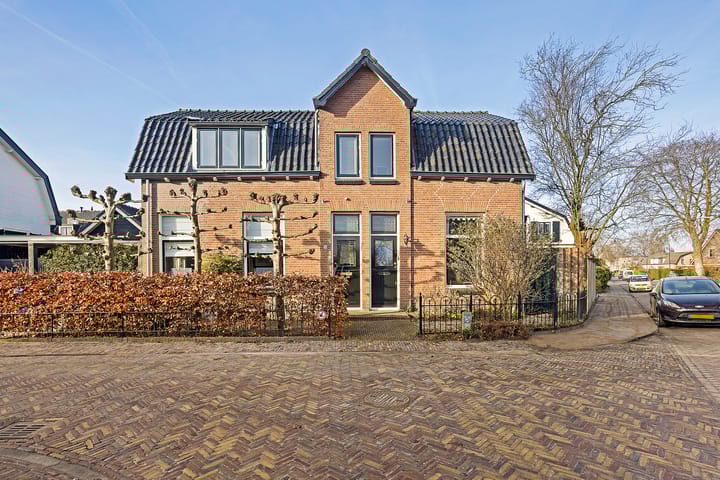 Foto 24 van Beukenlaan 35