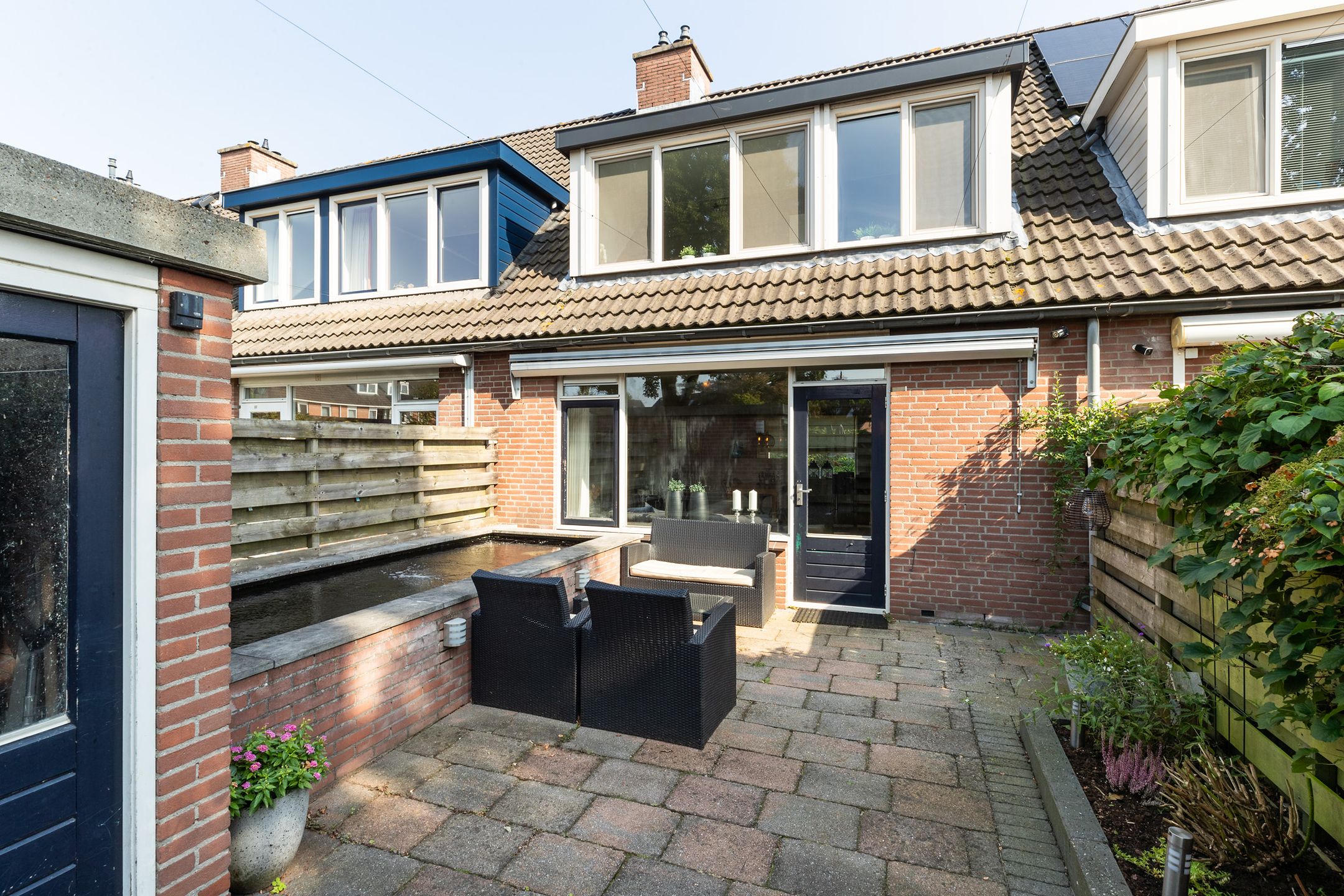 Photo 3 of Crosestein 1505