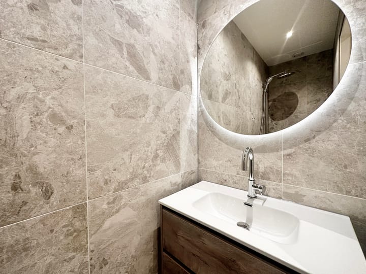 Foto 18 van Eerste Helmersstraat 221-A