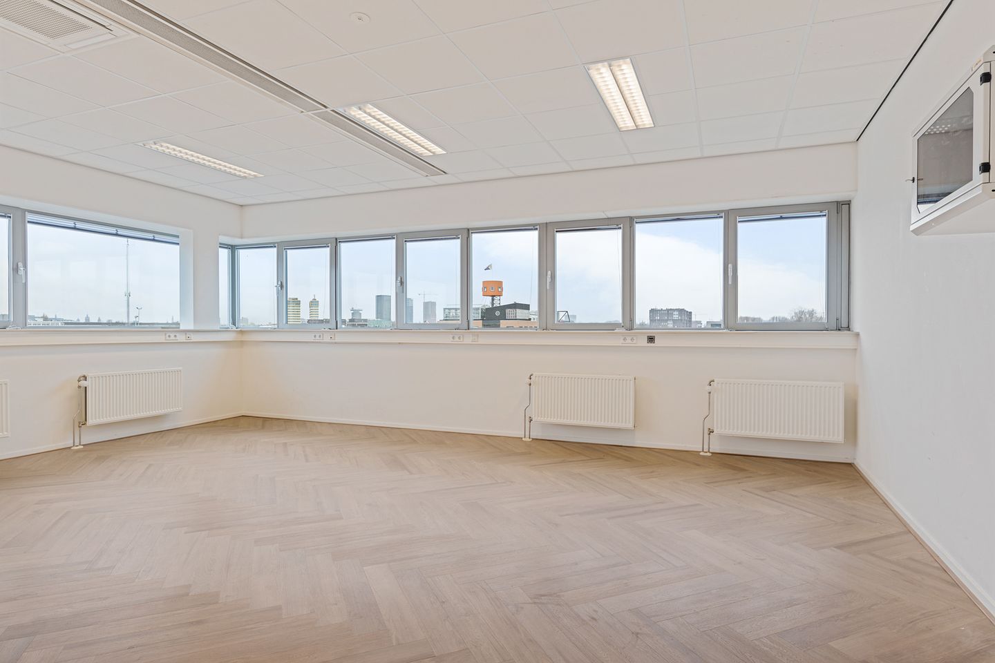 Bekijk foto 4 van Johan van Hasseltweg 2-D5