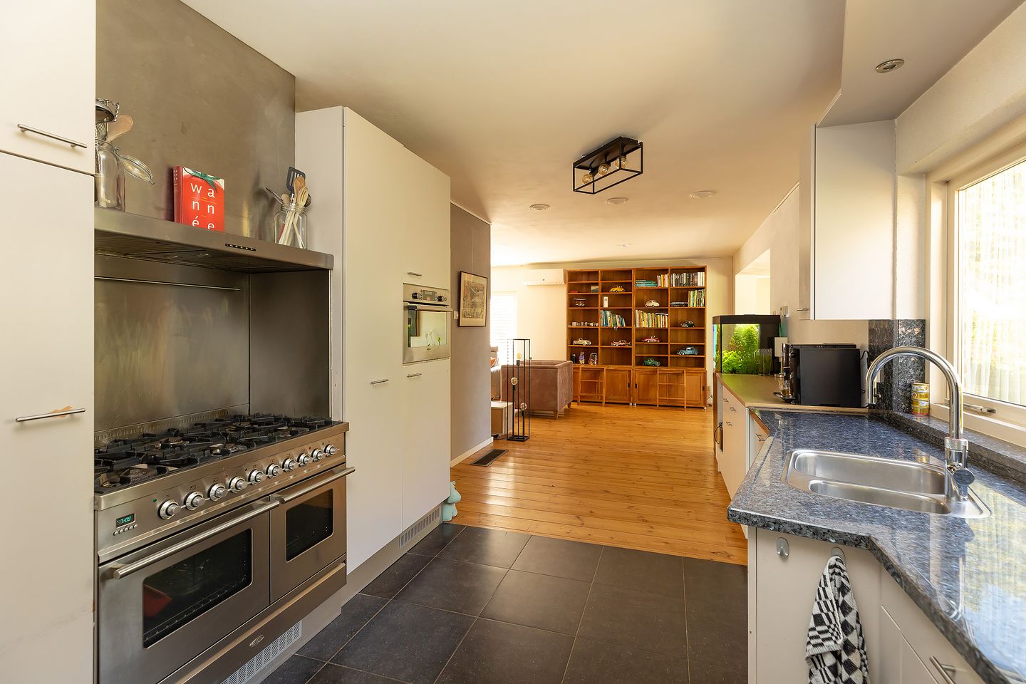 Foto 14 van Rading 124