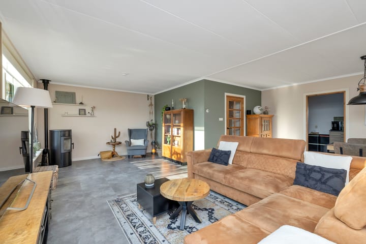 Foto 2 van Zwaluwenlaan 25