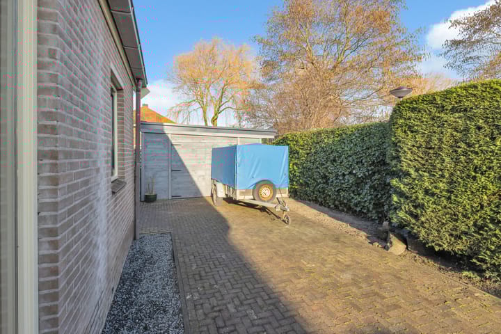 Foto 42 van Zwaluwenlaan 25