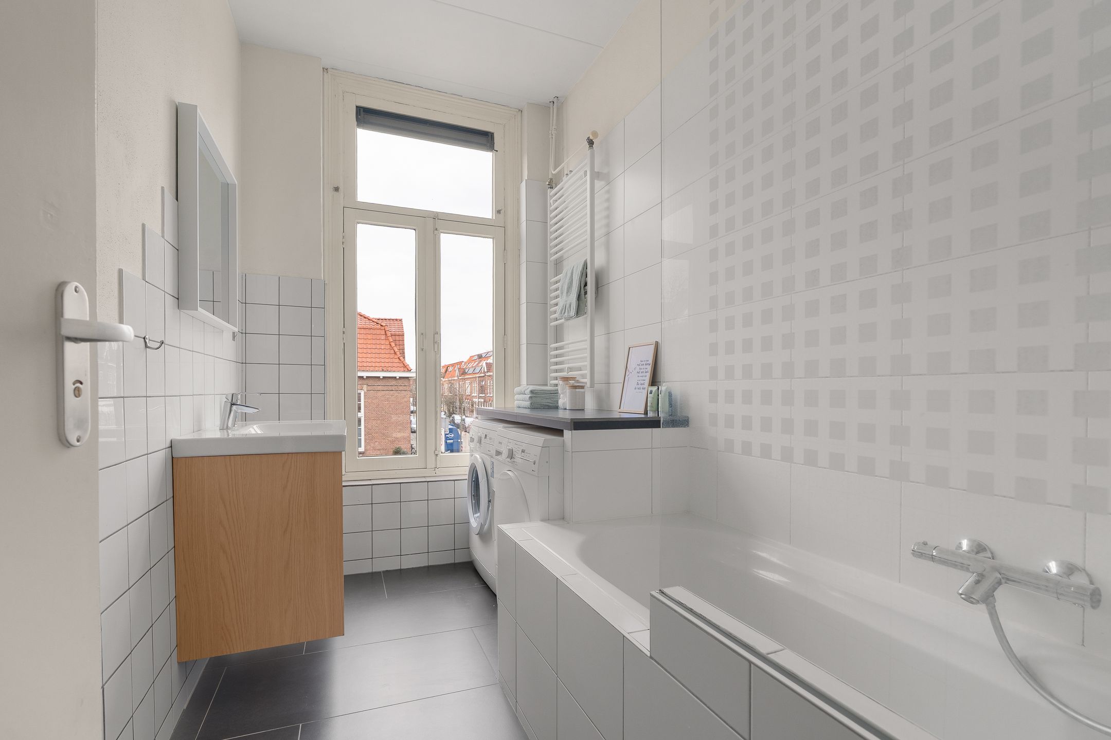 Photo 15 of M.P. Lindostraat 27-BS