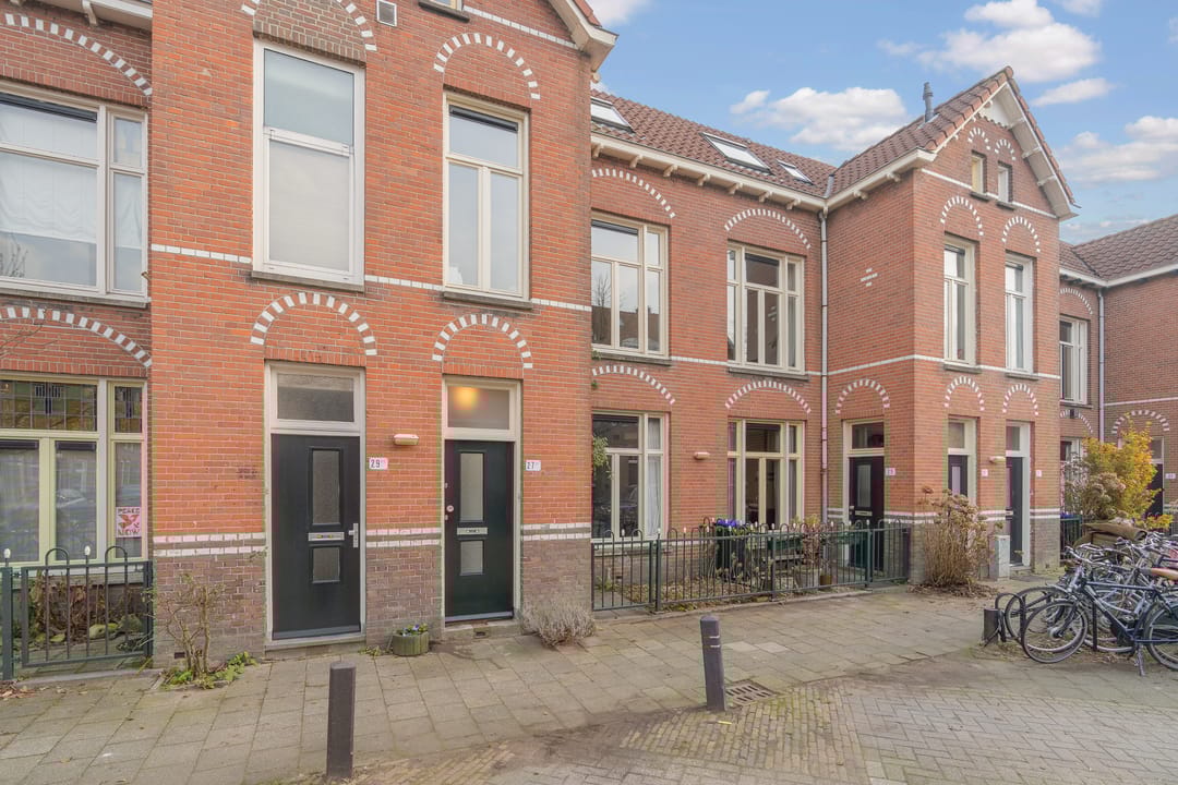 Photo 26 of M.P. Lindostraat 27-BS