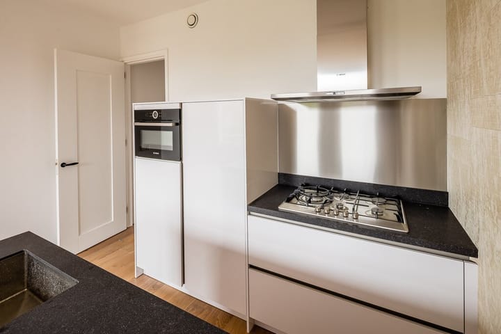 Photo 3 of Da Costakade 41-3