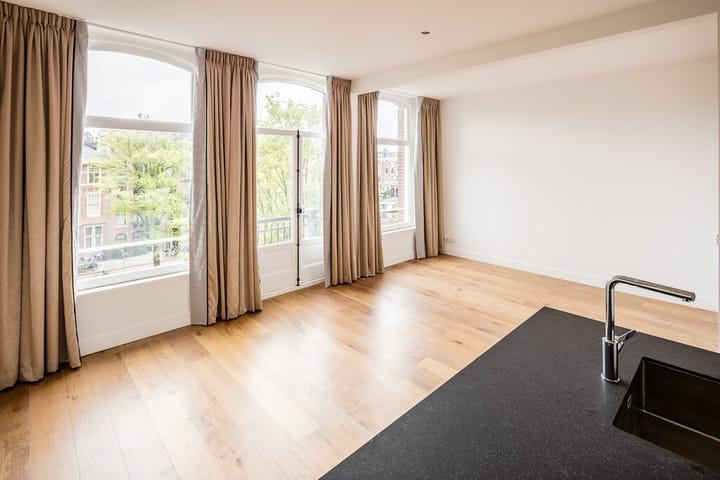 Photo 2 of Da Costakade 41-3