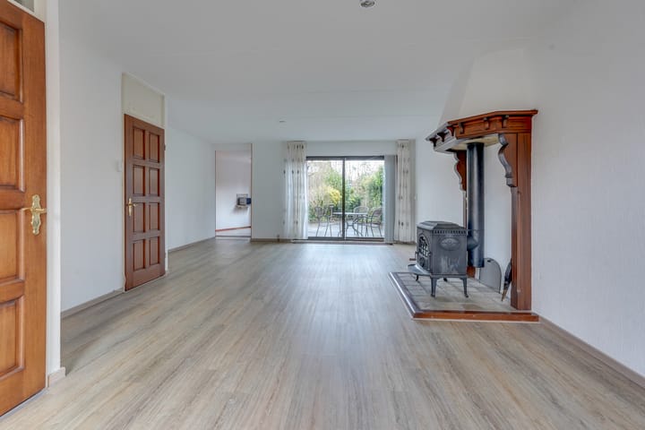 Photo 2 of Barmsijs 35