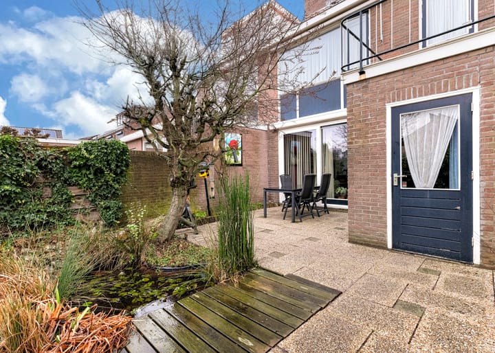 Foto 32 van Stationsweg 9