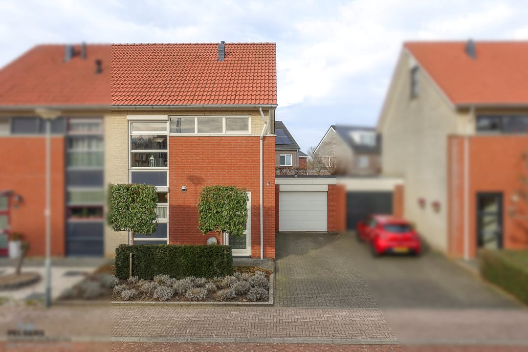 Foto 2 van Heldens van de Mortellaan 14