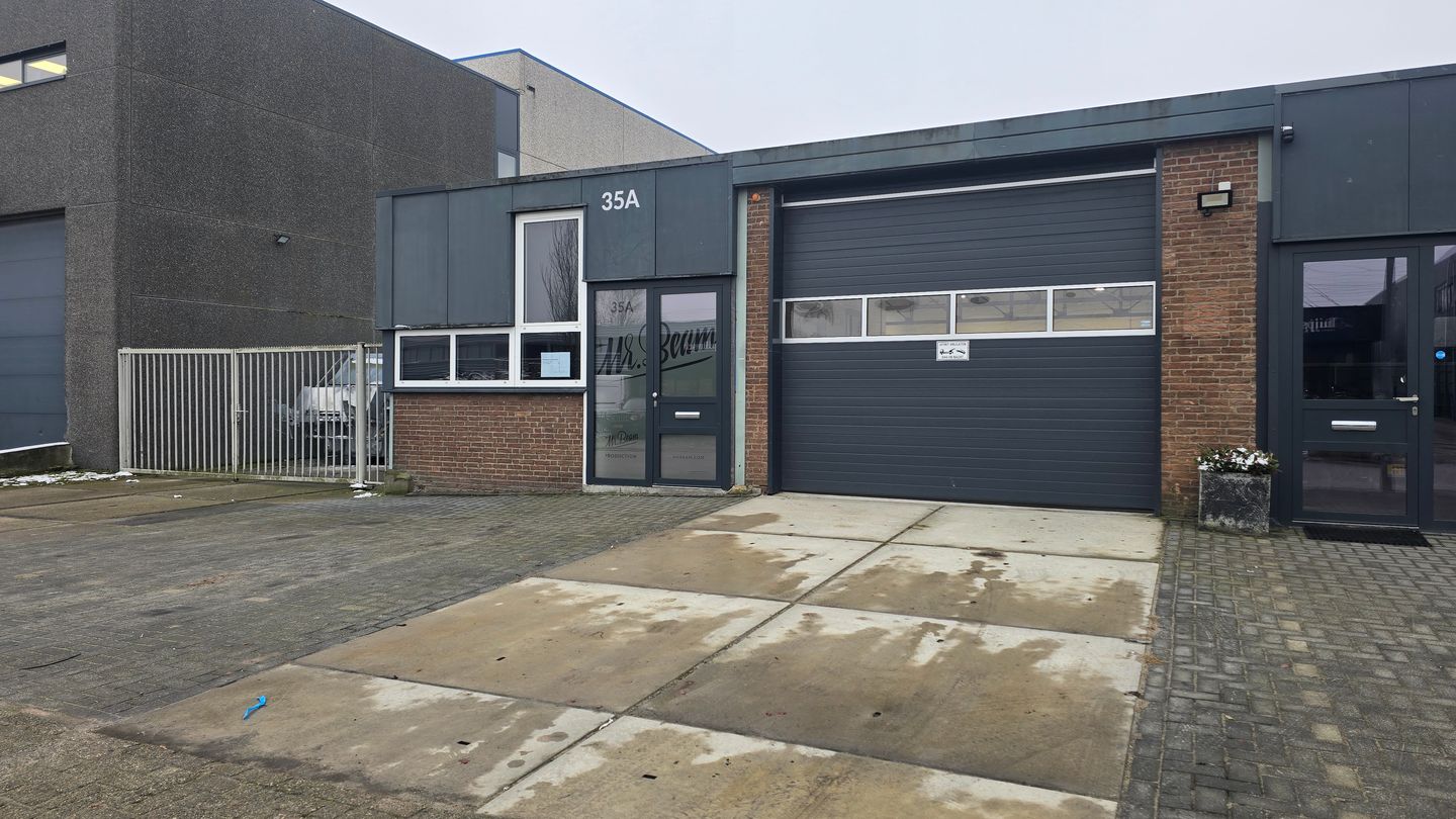 Bekijk foto 1 van Bloemendalerweg 35-a