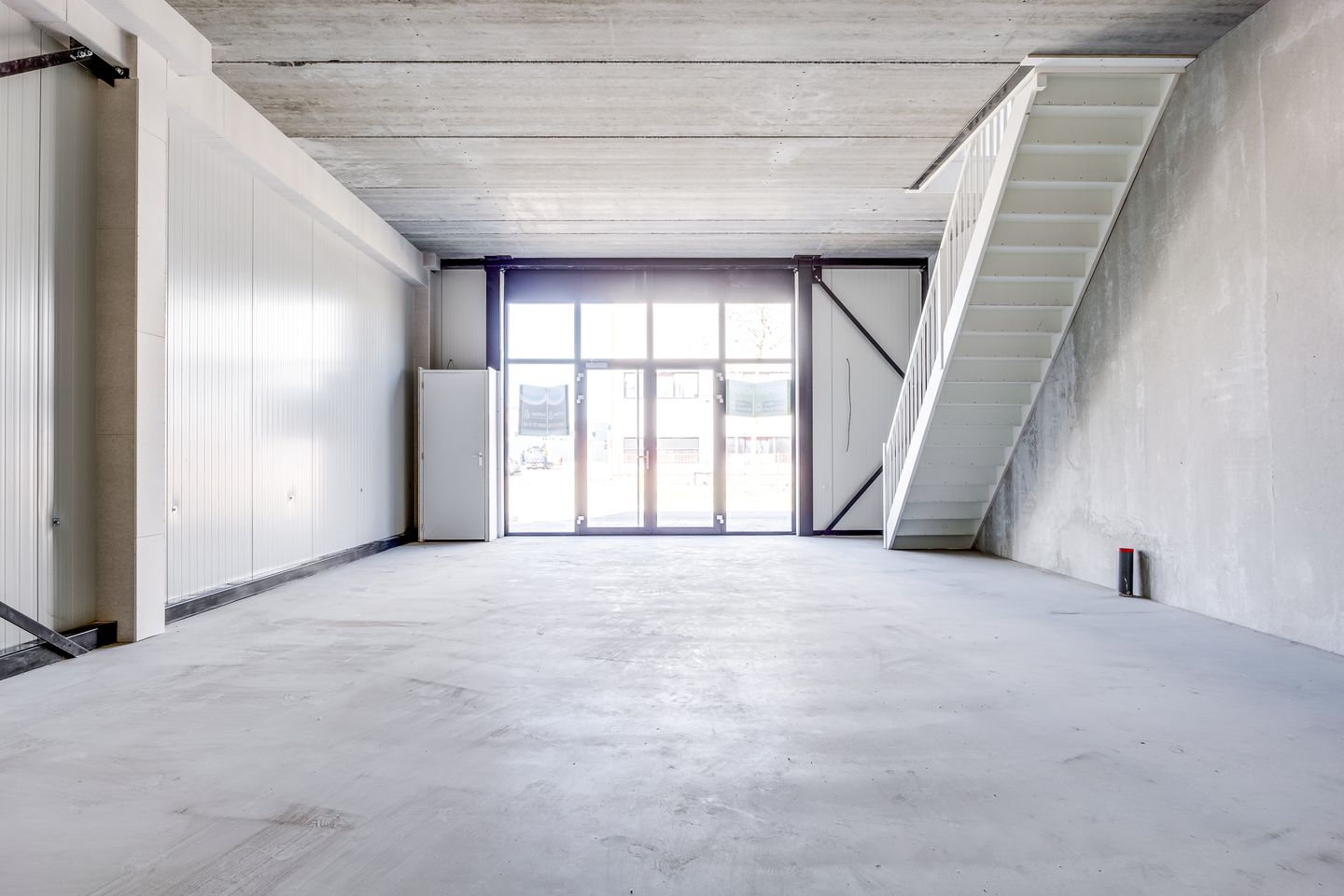 Bekijk foto 5 van Spaceshuttle 14-A