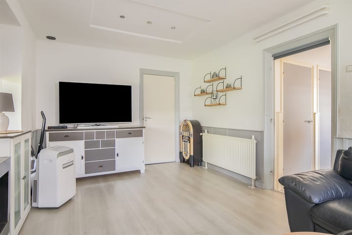 Photo 19 of Wilhelminalaan 8