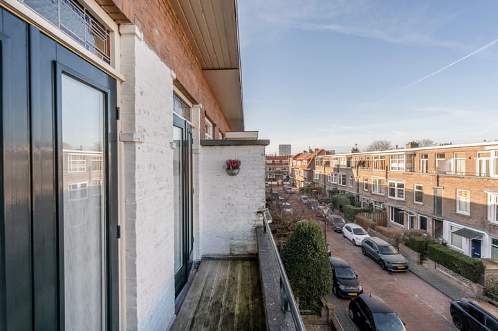Photo 33 of Morelstraat 98