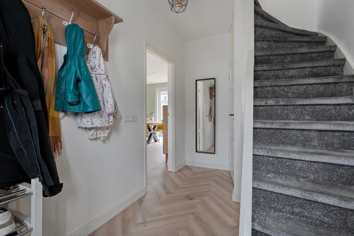 Foto 5 van Helene Swarthstraat 20