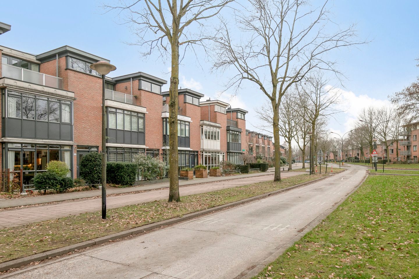 Photo 35 of Duizendguldenkruid 55