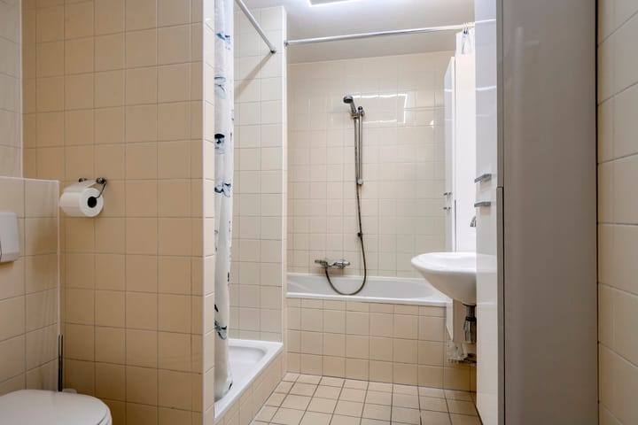 Foto 13 van Duizendguldenkruid 55