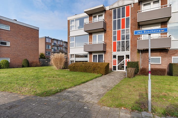 Foto 24 van Jan Buschstraat 49