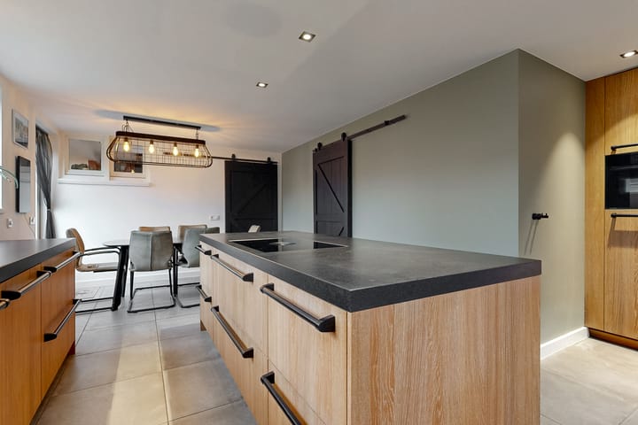 Foto 12 van Torenstraat 6