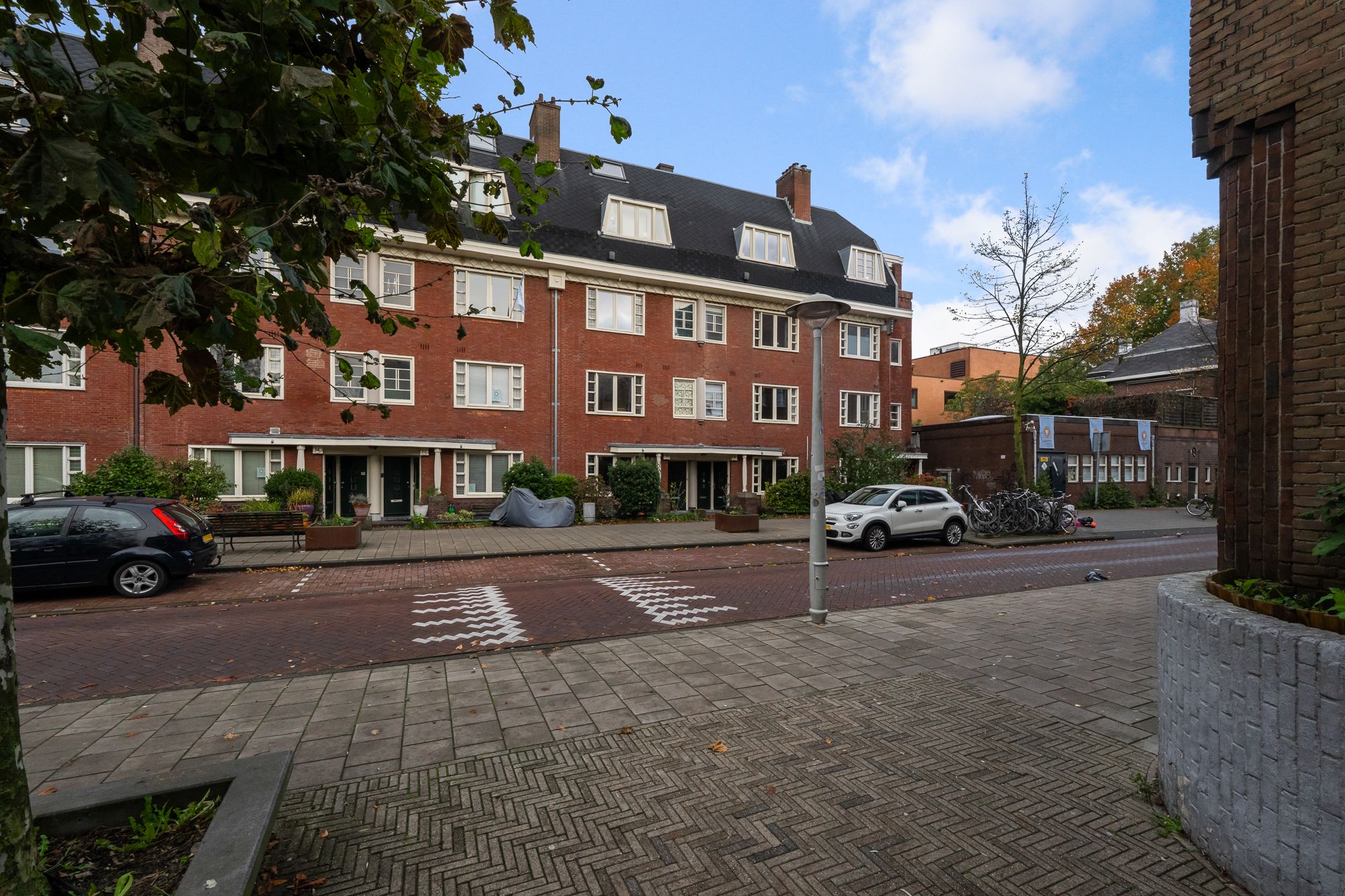 Photo 24 of Willem Leevendstraat 10-1
