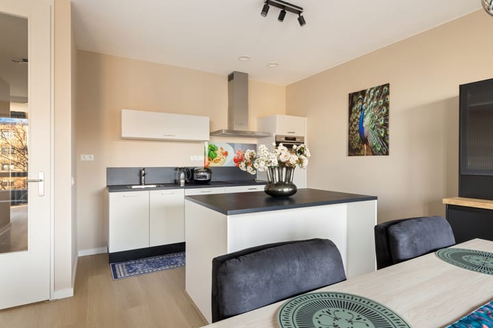 Photo 13 of Dudokstraat 36