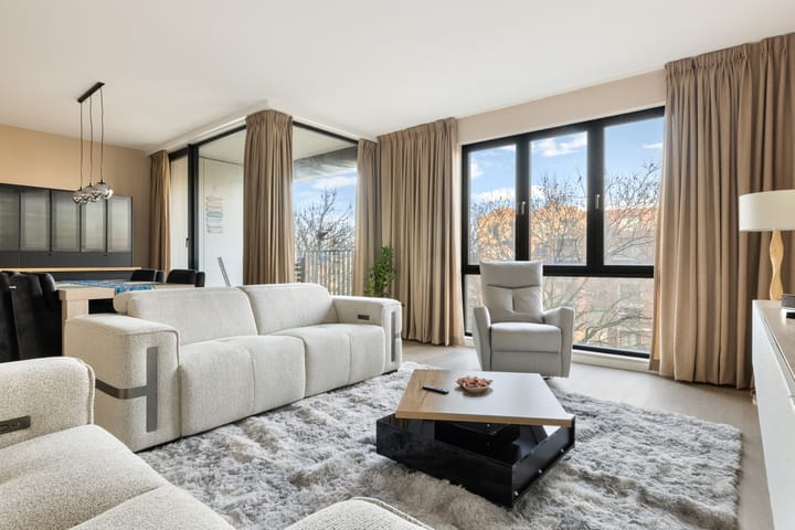 Photo 8 of Dudokstraat 36