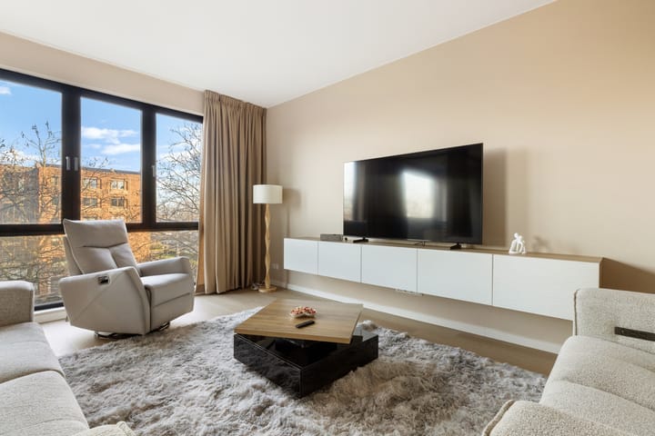 Photo 7 of Dudokstraat 36