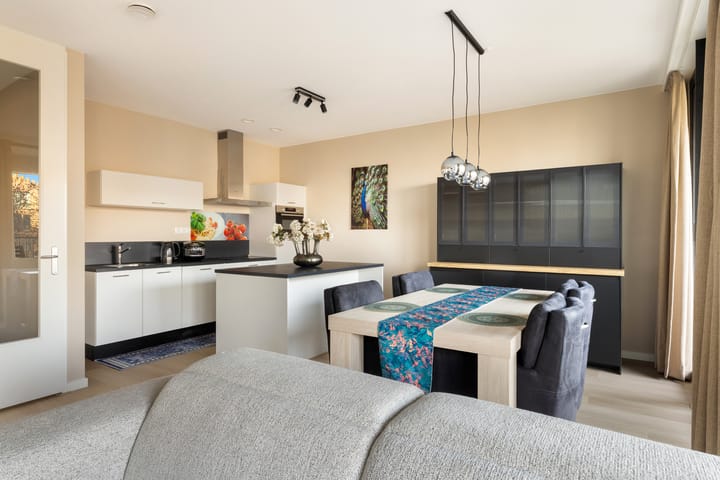 Photo 12 of Dudokstraat 36